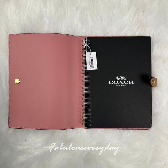 Coach Notebook In Signature Canvas/Gold/Powder Pink CEA49 NWT - Picture 3 of 6